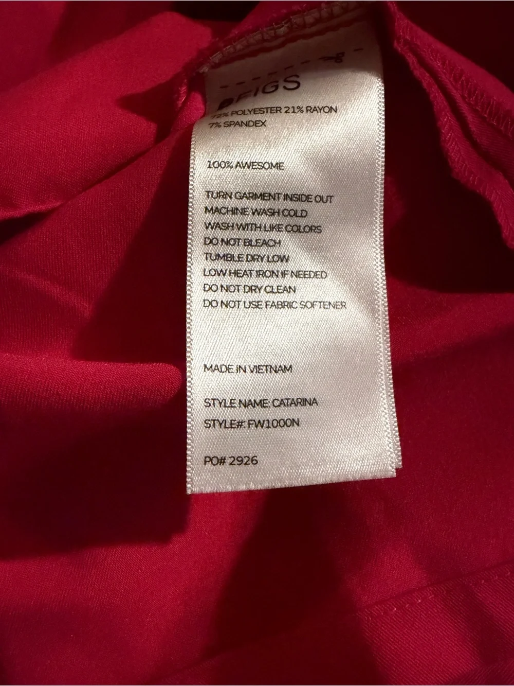 FIGS Ultra Rose Catarina Scrub Top & High Waisted Zamora Jogger Set - Picture 6 of 10
